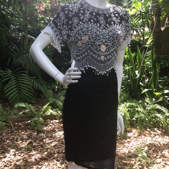 Vintage Oleg Cassini beaded Dress - Picture 12 of 16